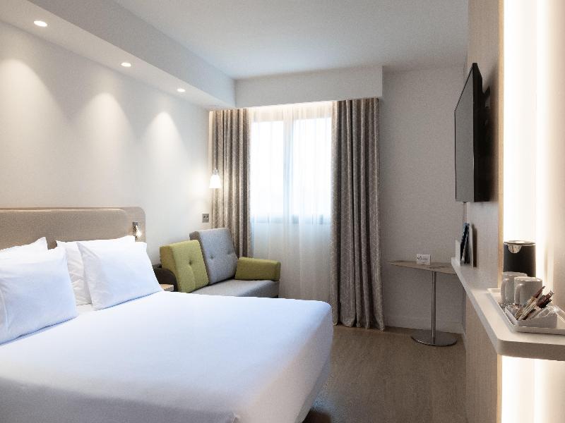 Holiday Inn Express Logrono Rioja image
