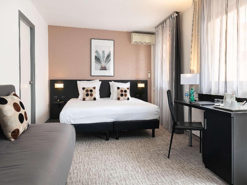 Best Western Hotel Mediterranee Menton image