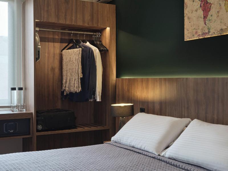 Candia Hotel image