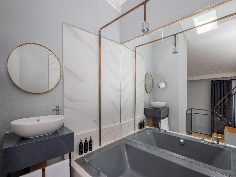 Cour des Loges Lyon, a Radisson Collection Hotel image