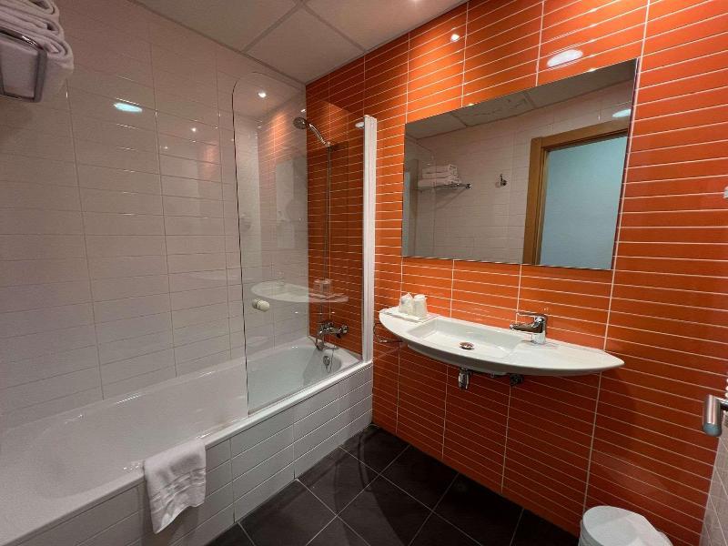 Blu Hotel Pamplona image