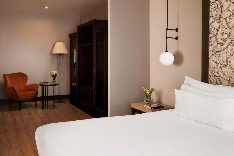NH Collection Sevilla image