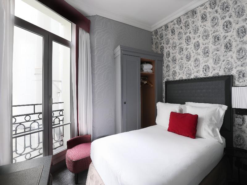 Maison Astor Paris, Curio Collection by Hilton image