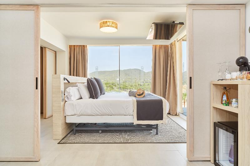 Invisa Hotel Cala Verde image