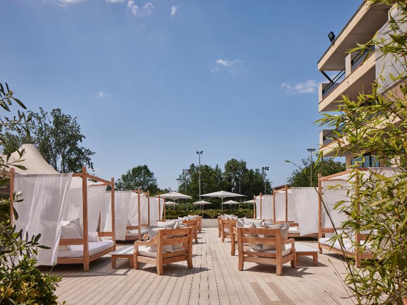 UNA HOTELS Forte Dei Marmi image
