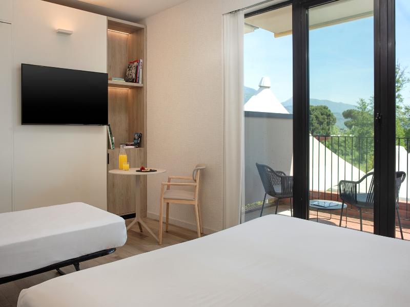 UNA HOTELS Forte Dei Marmi image