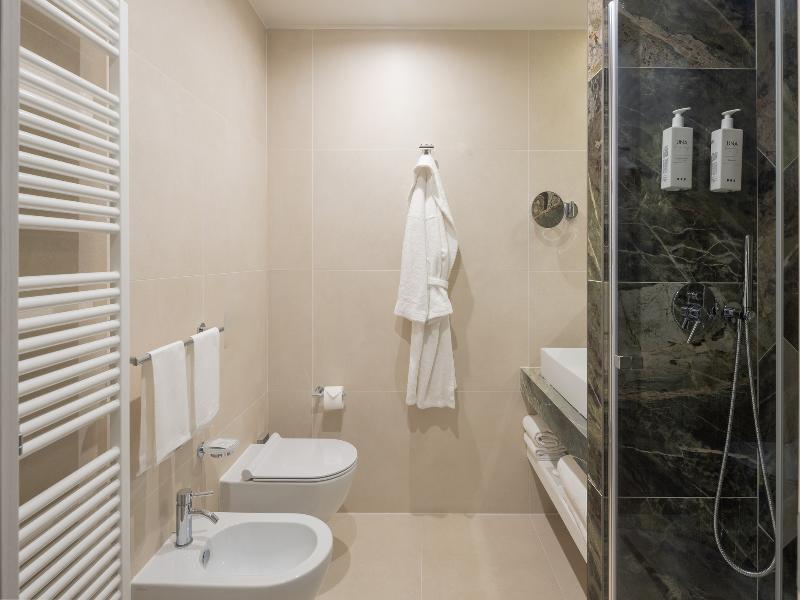 UNA HOTELS Forte Dei Marmi image