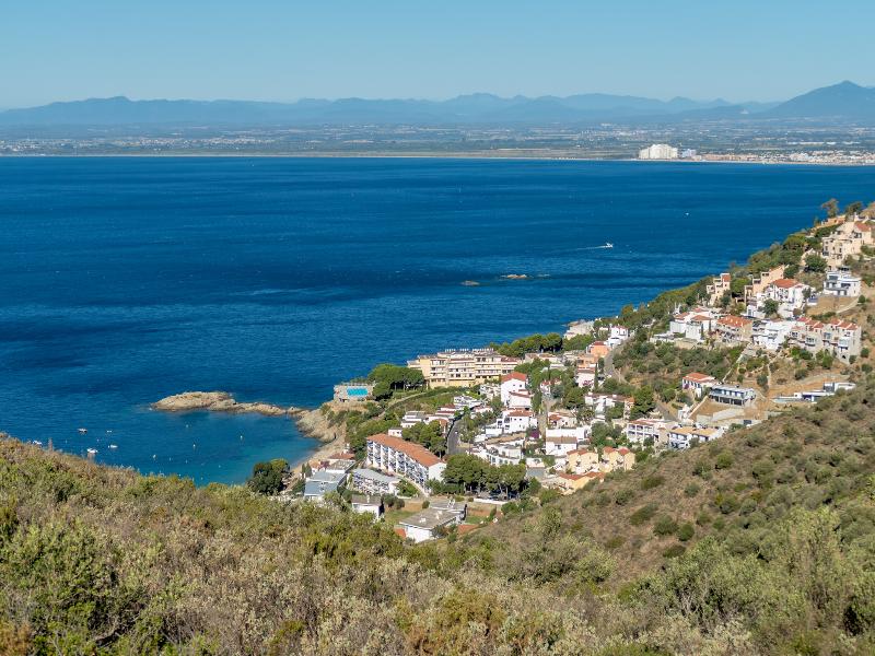Cala Montjoi image