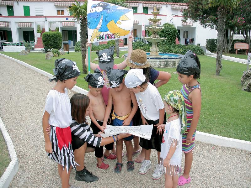 Cala Montjoi image