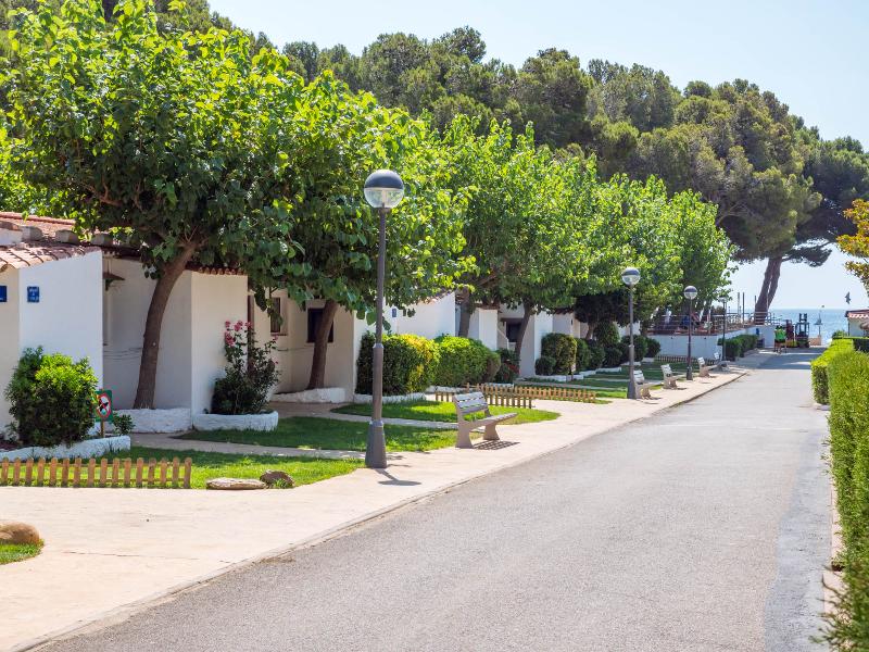 Cala Montjoi image