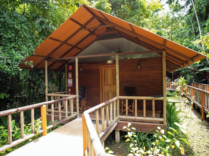 Pachira Lodge image