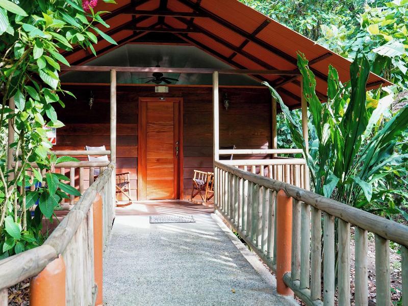 Pachira Lodge image