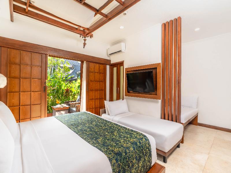 Candi Beach Resort & Spa image