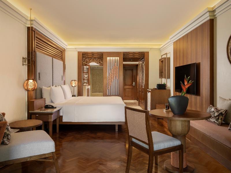 Nusa Dua Beach Hotel & Spa Handwritten Collection