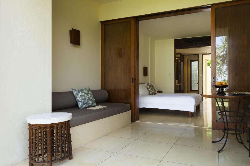 Alila Manggis image