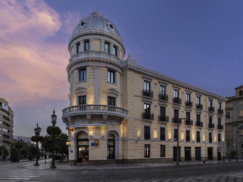 NH Collection Granada Victoria image