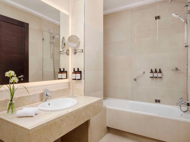 NH Collection Granada Victoria image
