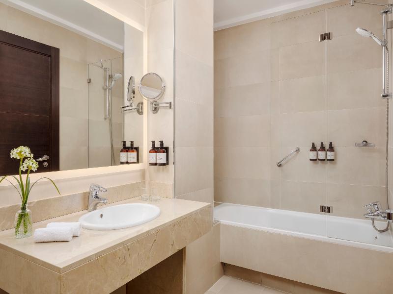 NH Collection Granada Victoria image