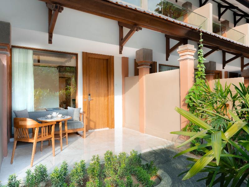 Legian Beach Hotel image