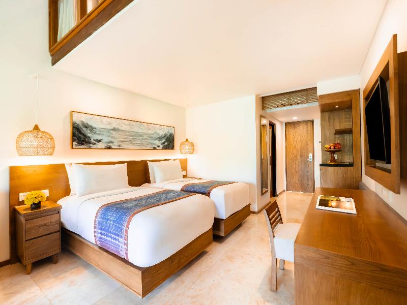 Legian Beach Hotel image