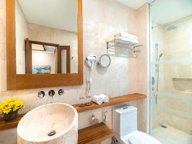 Legian Beach Hotel image