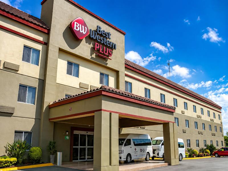 Best Western Plus Monterrey Aeropuerto image