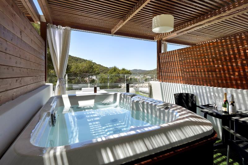 Palladium Hotel Cala LLonga image