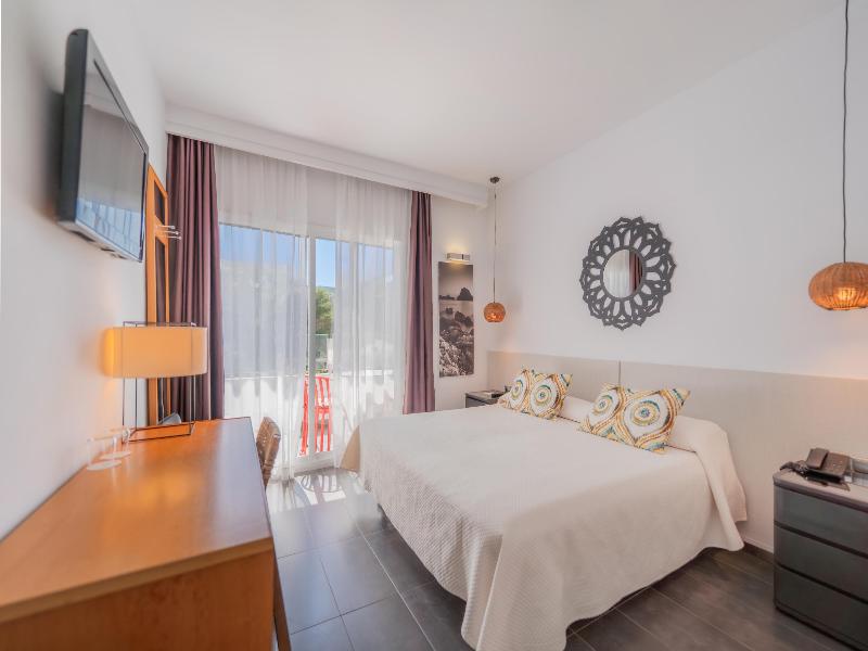 Palladium Hotel Cala LLonga image