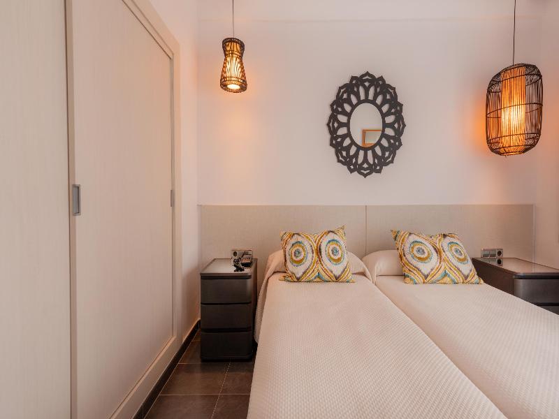 Palladium Hotel Cala LLonga image