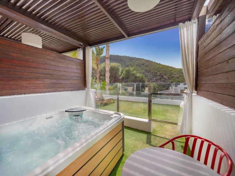 Palladium Hotel Cala LLonga image