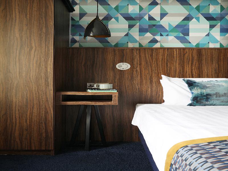 Cairn Hotel image