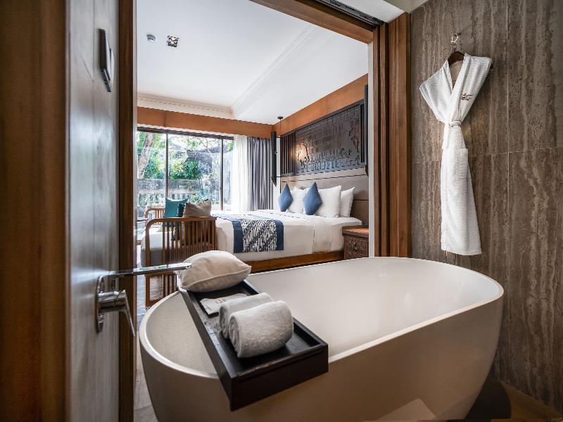 Rama Beach Resort & Villas image