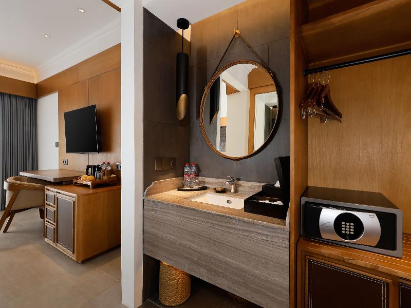 Rama Beach Resort & Villas image