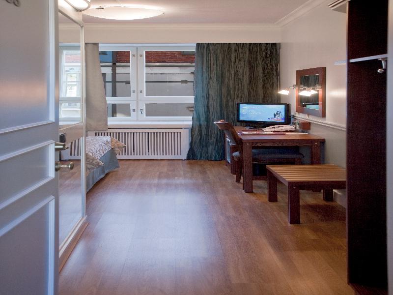 Hotel Anna image