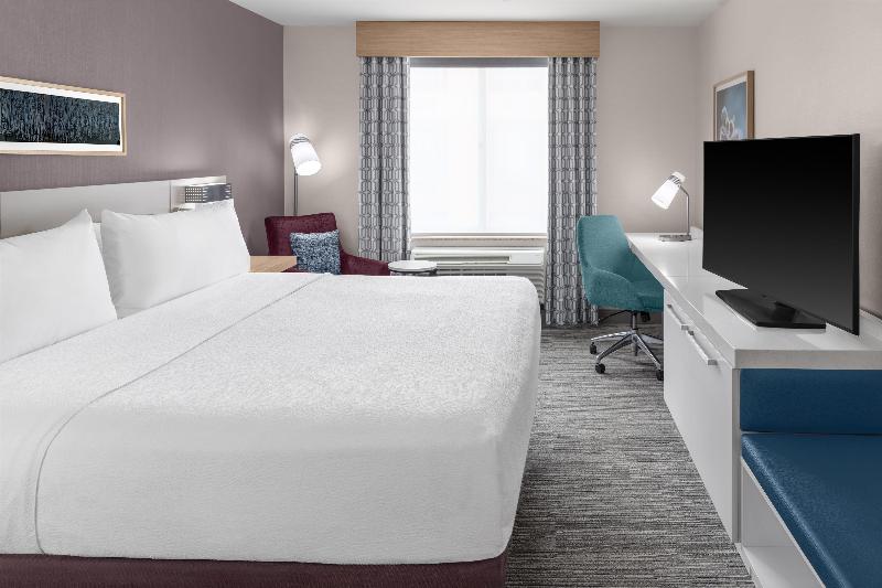 Hilton Garden Inn Queens/JFK Airport image