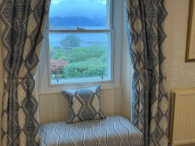 Airds Hotel image