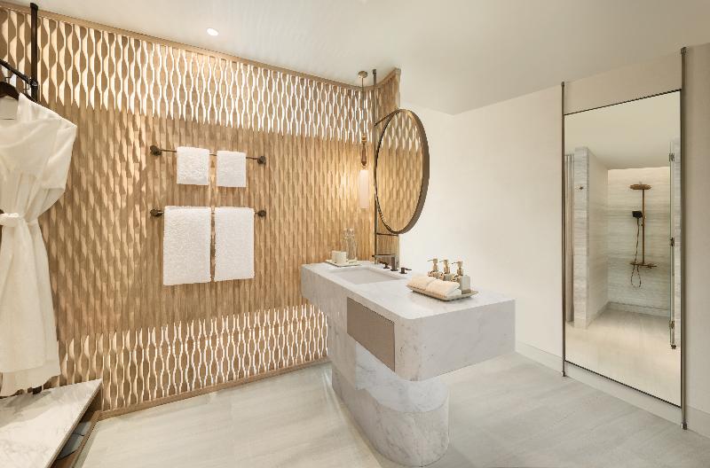 Centara Grand Beach Resort, Samui