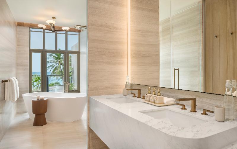 Centara Grand Beach Resort, Samui