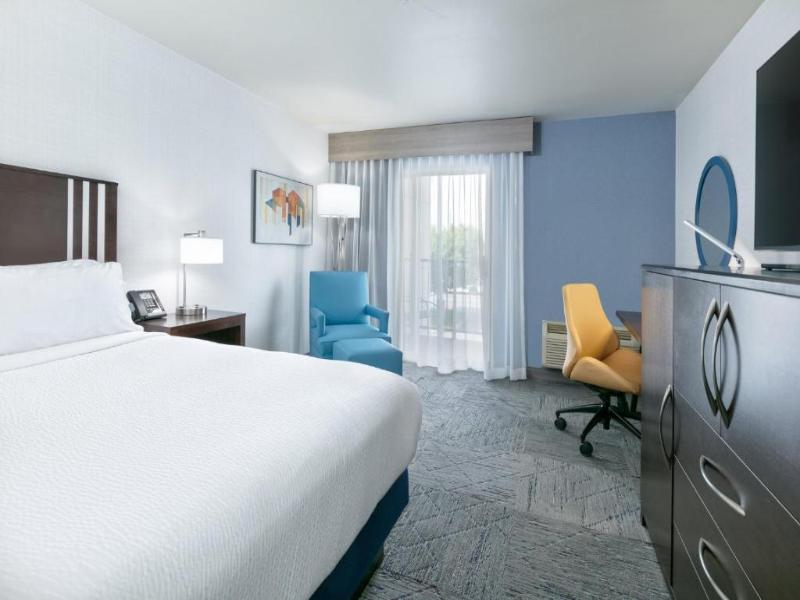 Holiday Inn Express Spokane-Valley photo 2