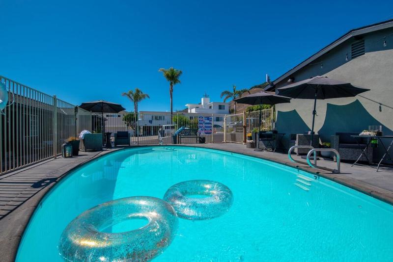 Shell Beach Inn  image