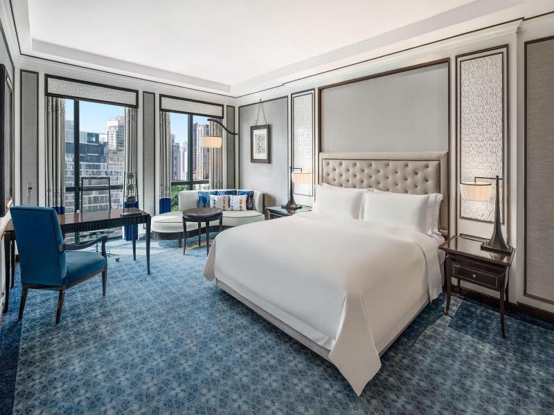 The Athenee Hotel, a Luxury Collection Hotel image
