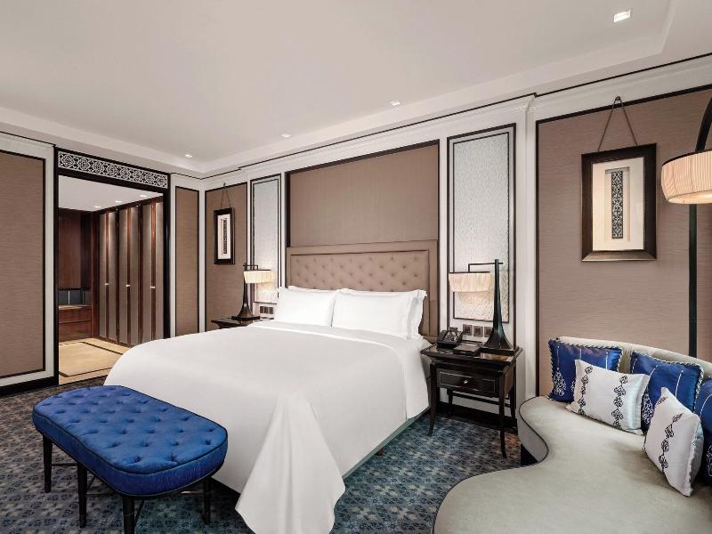 The Athenee Hotel, a Luxury Collection Hotel image