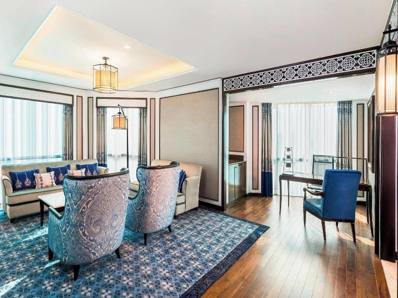 The Athenee Hotel, a Luxury Collection Hotel image