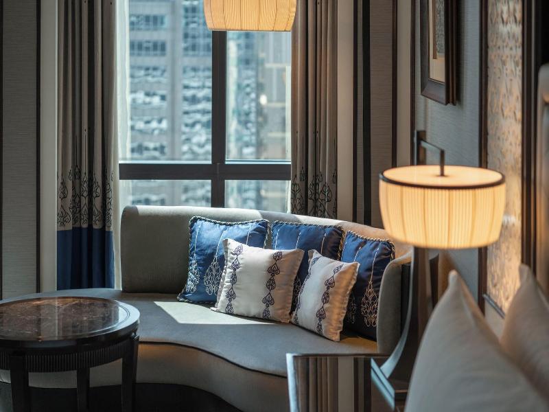 The Athenee Hotel, a Luxury Collection Hotel image