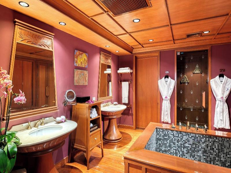 The Athenee Hotel, a Luxury Collection Hotel image