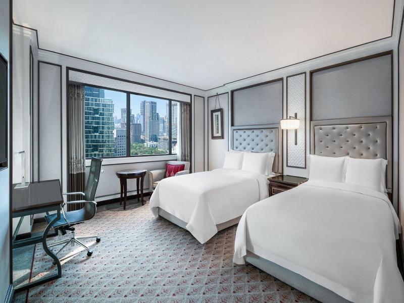 The Athenee Hotel, a Luxury Collection Hotel image