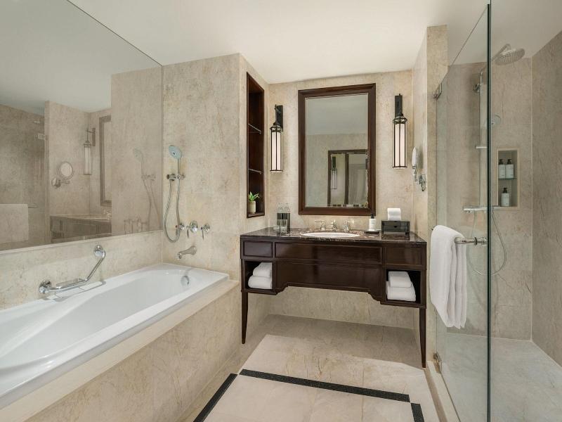 The Athenee Hotel, a Luxury Collection Hotel image