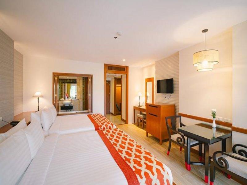 room detail thumbnail 1