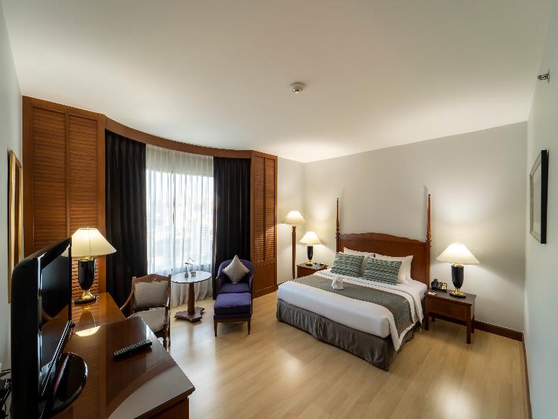 Century Park Hotel image