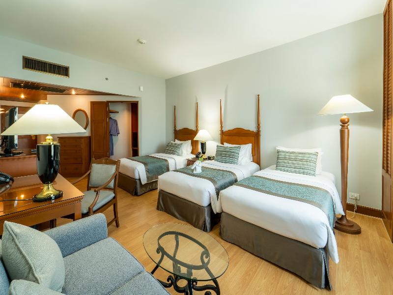 Century Park Hotel image